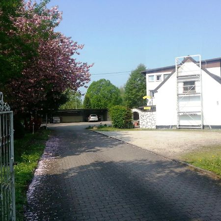 Hotel Saarland ليباخ المظهر الخارجي الصورة