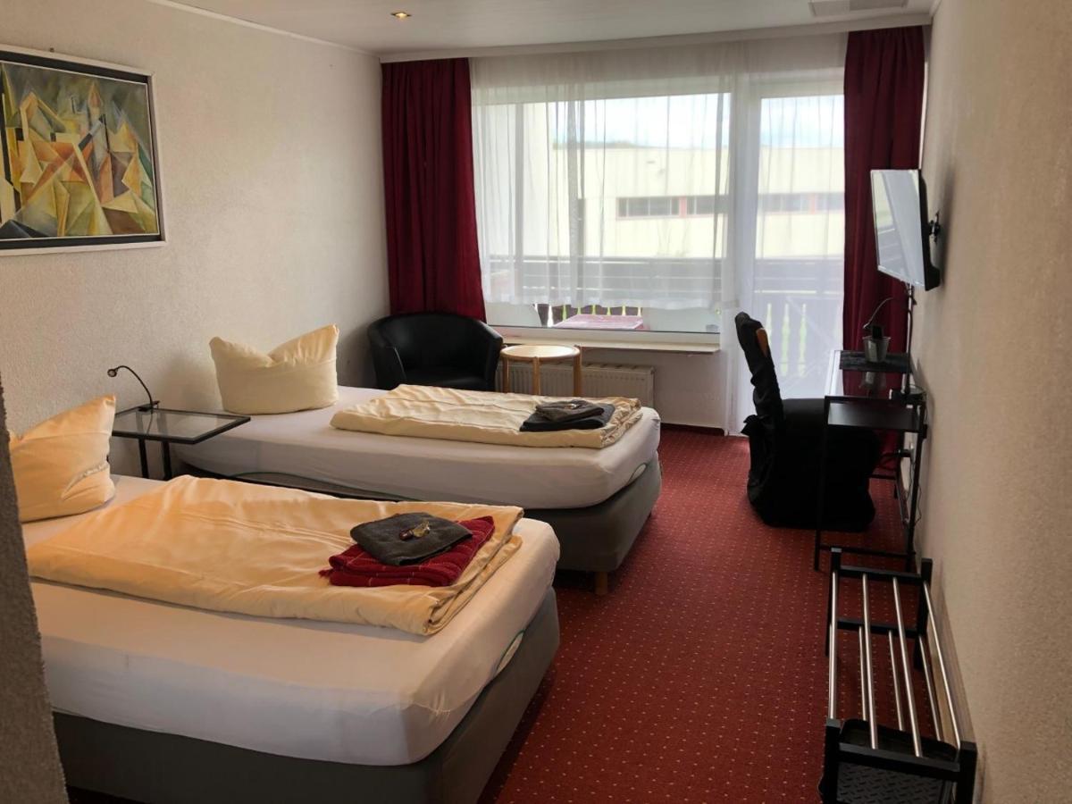 Hotel Saarland ليباخ المظهر الخارجي الصورة