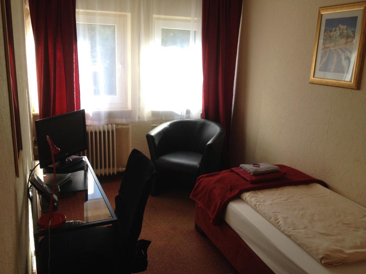Hotel Saarland ليباخ المظهر الخارجي الصورة